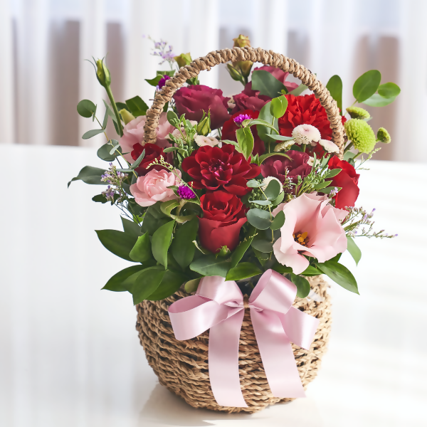 [OnKorea Gifts 한국 배송_꽃배달 서비스]빨강 계절 바구니- 주문당일 한국 전지역 배송 서비스