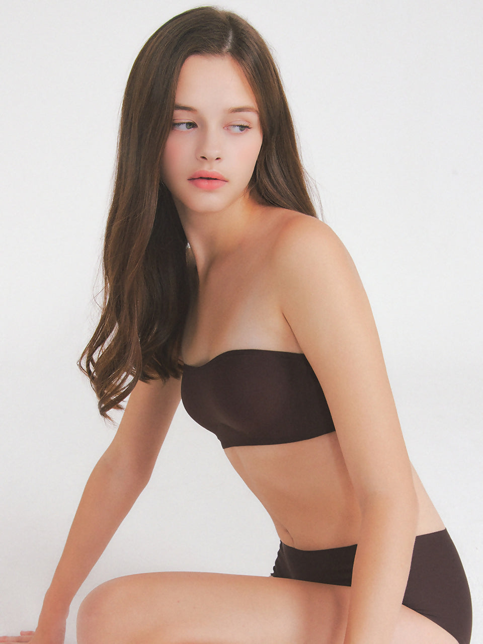 [Eau Clair 오끌레르-한소희,한예슬 Pick]오끌레르 세레나 오프숄더 브라렛/ 무신사, 29cm 화제의 브랜드 - ODK Direct(주문당일출고)