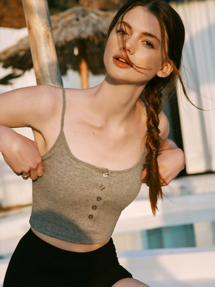 [Eau Clair 오끌레르-한소희, 레드벨벳 슬기 Pick]오끌레르 로지 숏 나시탑/ 무신사, 29cm 화제의 브랜드 - ODK Direct(주문당일출고)