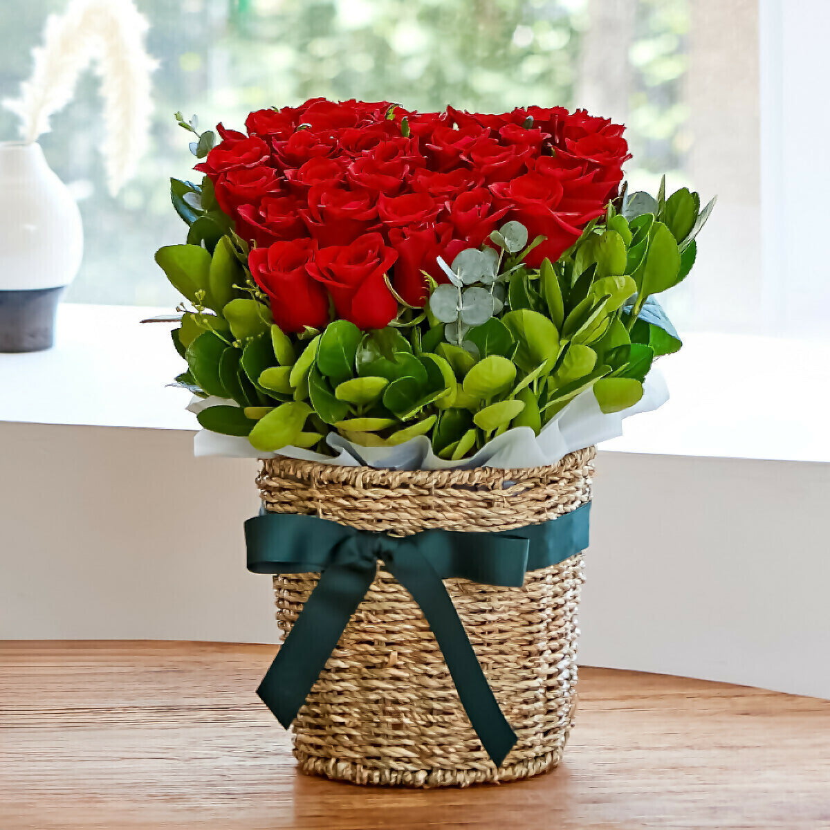 [OnKorea Gifts 한국 배송_꽃배달 서비스]30송이 장미하트 바구니- 주문당일 한국 전지역 배송 서비스