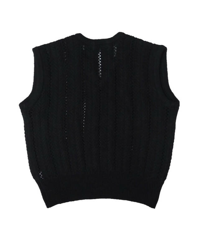 BENECIA 12 Cable Vest - Black