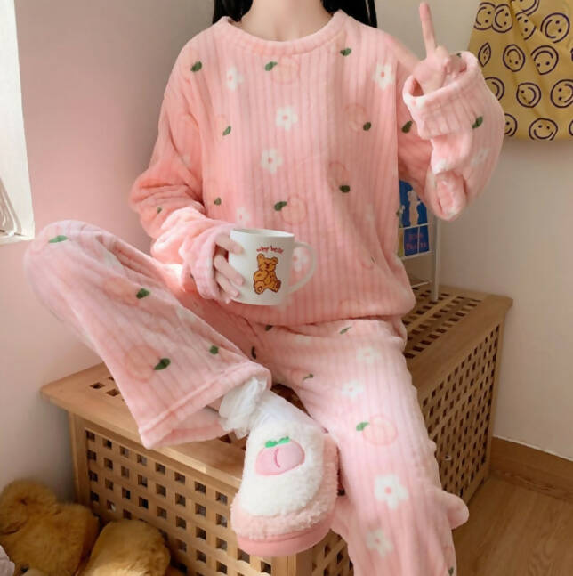 Big Size Women's Microfiber Character Sleeping Pajamas 1+1